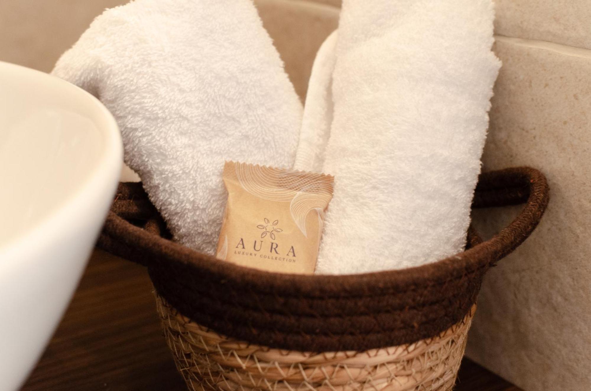 Aca Suite Luxury With Jacuzzi Adelfia Kültér fotó